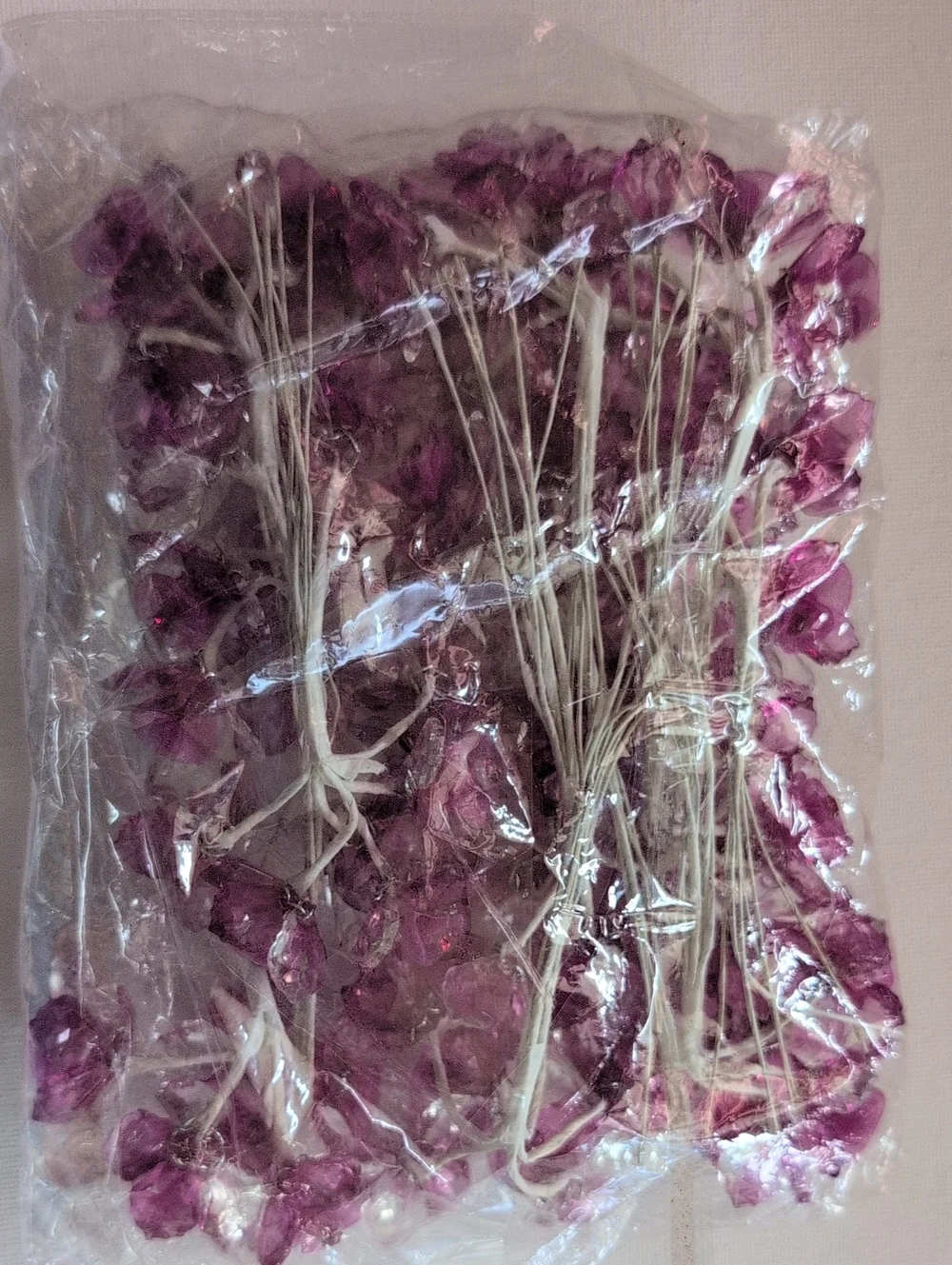 72 Pieces Fuchsia Acrylic And Organza Flowers